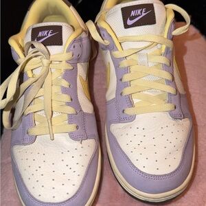 Nike Lavender and Cream Sneakers